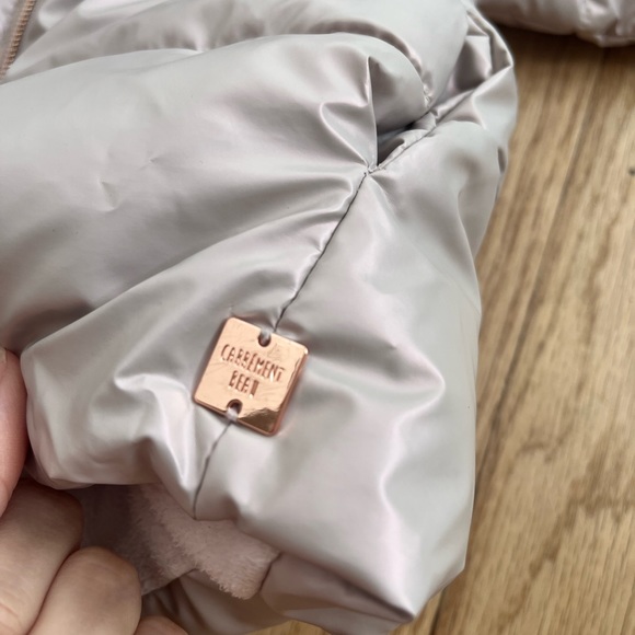 FINAL- Carrement Beau Puffer Jacket - Picture 6 of 6